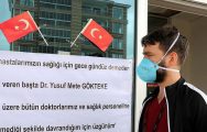 Devrekani’de Tartıştığı Doktor’dan Pankartla Özür Diledi.