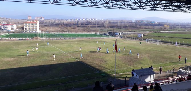 Devrekani Belediye Esnaf Spor ilk mağlubiyetini aldı.